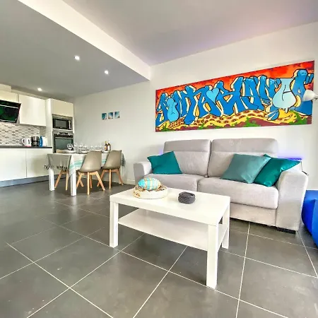 Casa Punta Blanca * La Oliva